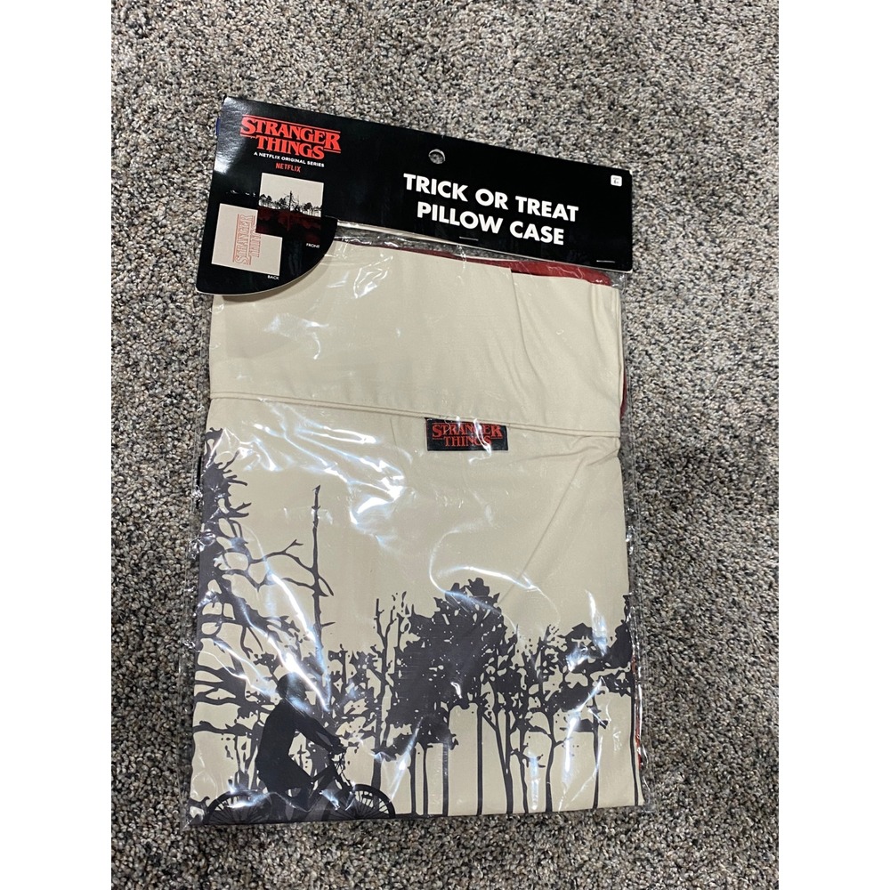 Stranger Things Pillow Case Unisex OS Beige New Trick or Treat Spirit Halloween